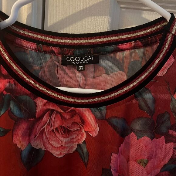 CoolCat Sheer Floral Mesh Top - Size XS - Picture 5 of 6